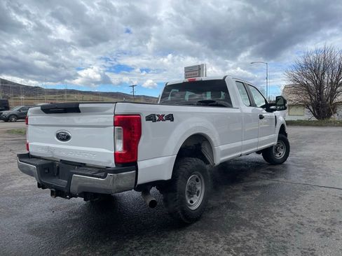 Used 2019 Ford F250 XL w/ XL Value Package image 8
