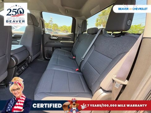 Used 2025 Chevrolet Silverado 1500 LT AWD/4WD image 14