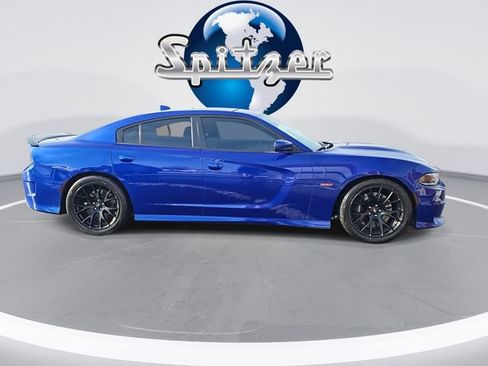 Used 2019 Dodge Charger Scat Pack w/ Dynamics Package image 9