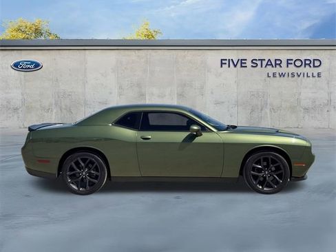 Used 2021 Dodge Challenger SXT w/ Blacktop Package image 3