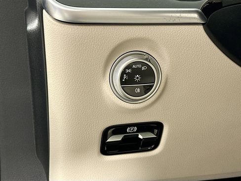New 2026 Mercedes-Benz C 300 Sedan image 10