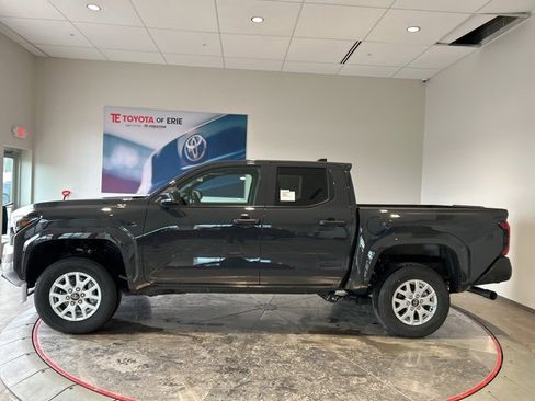 New 2026 Toyota Tacoma SR image 3