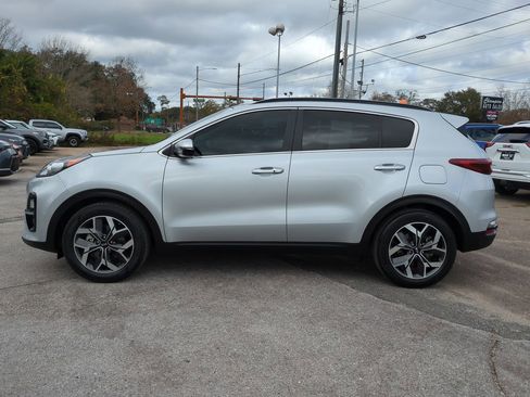 Certified 2021 Kia Sportage EX w/ EX Technology Package image 8