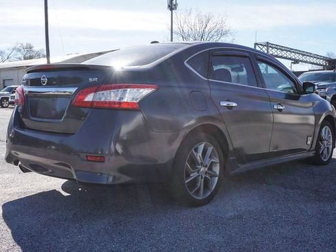 Used 2015 Nissan Sentra SR image 4