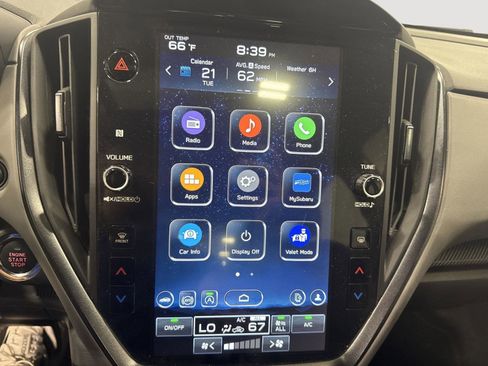 Used 2025 Subaru Crosstrek 2.5i Limited w/ Crosstrek Mirror Package image 17