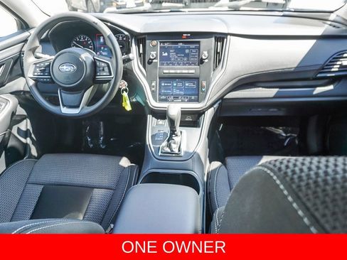 Used 2025 Subaru Outback AWD/4WD image 14