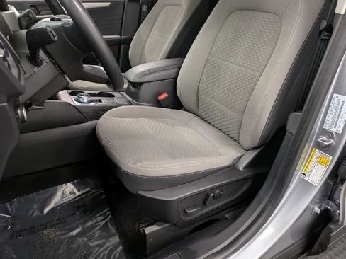 Certified 2022 Ford Escape SE w/ Convenience Package image 9