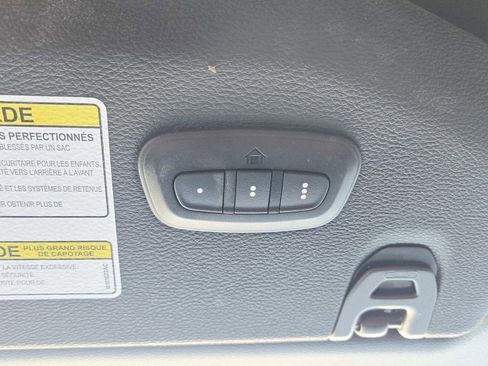 Used 2022 Jeep Wrangler Unlimited Sahara w/ Safety Group image 41