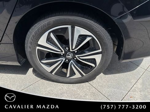 Used 2016 Honda Civic EX-T image 19
