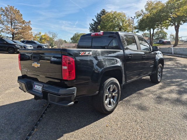 Used 2017 Chevrolet Colorado Z71 AWD/4WD image 5