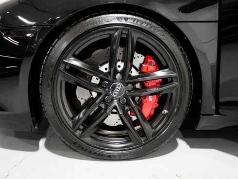 Used 2015 Audi R8 V10 w/ Full Leather Package image 33