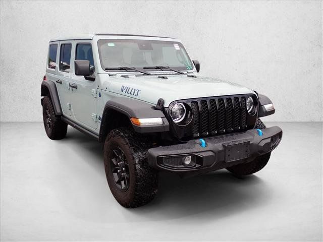 Used 2024 Jeep Wrangler Unlimited AWD/4WD image 5