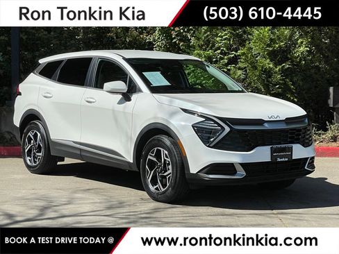 Certified 2025 Kia Sportage LX image 1