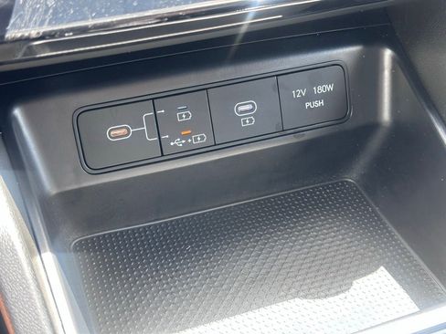 Used 2025 Hyundai Santa Cruz SEL FWD image 29