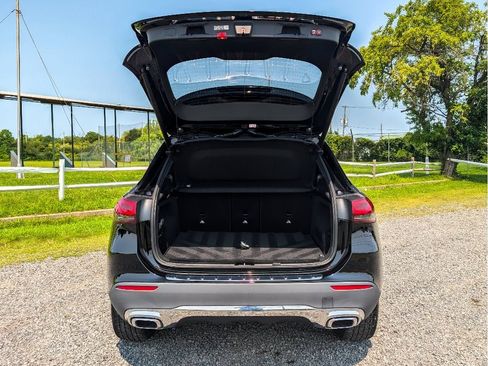Used 2023 Mercedes-Benz GLA 250 4MATIC image 7