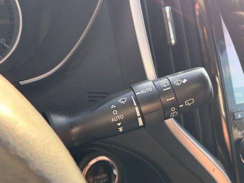 Used 2020 Subaru Ascent Touring w/ Popular Package #3 image 15