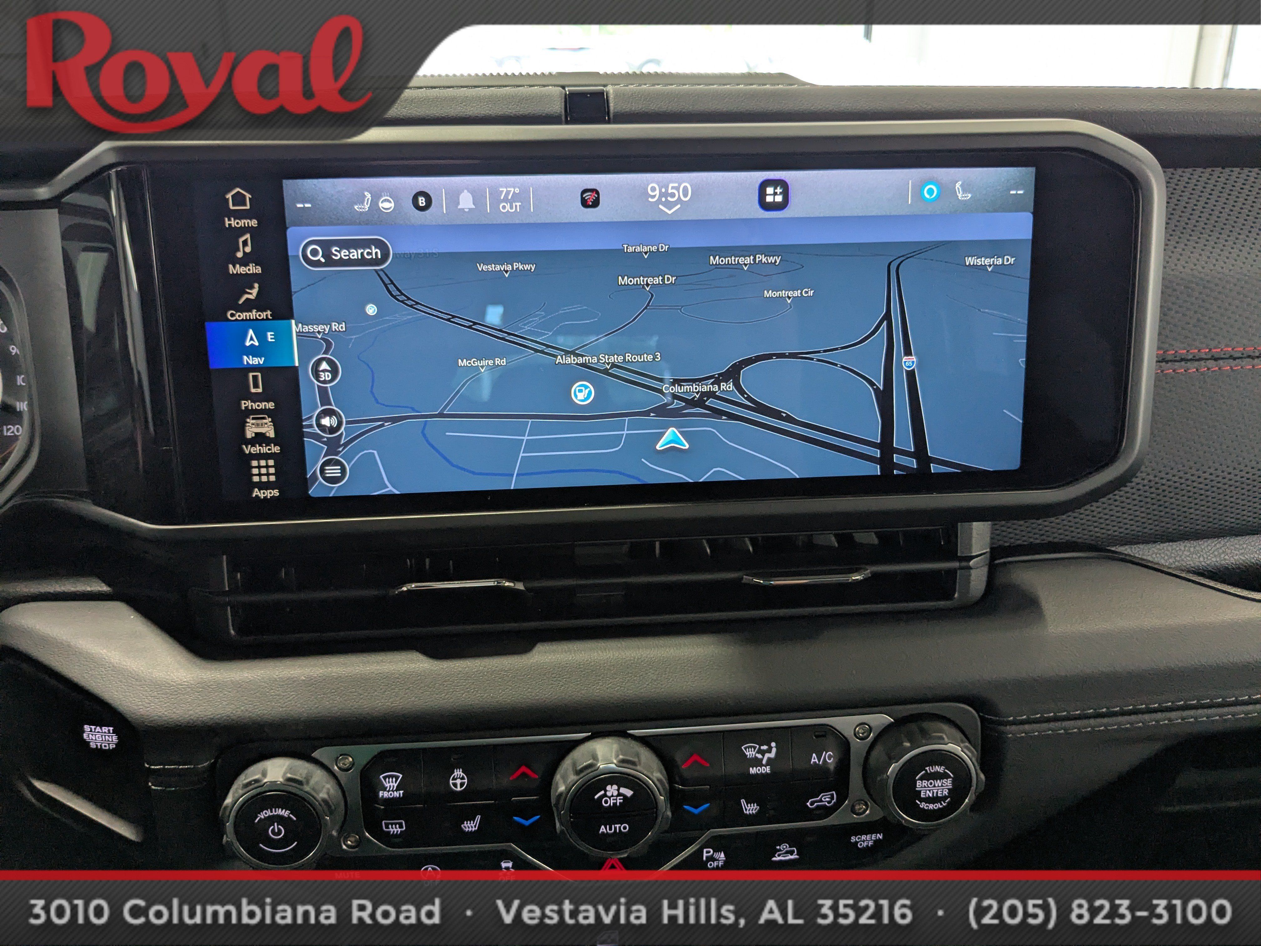 Used 2024 Jeep Wrangler Unlimited Rubicon AWD/4WD image 22