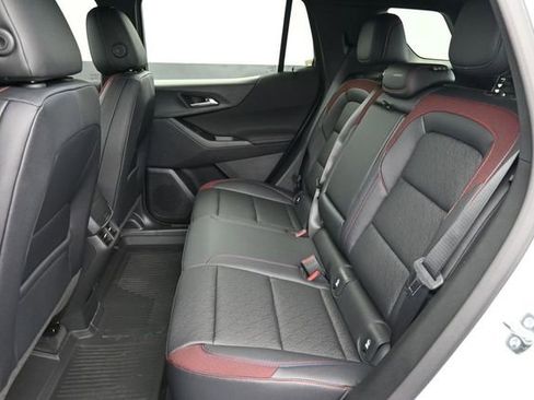 New 2026 Chevrolet Equinox RS FWD image 28