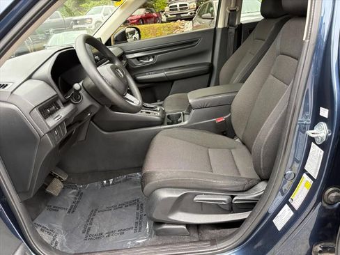 Used 2025 Honda CR-V LX image 13