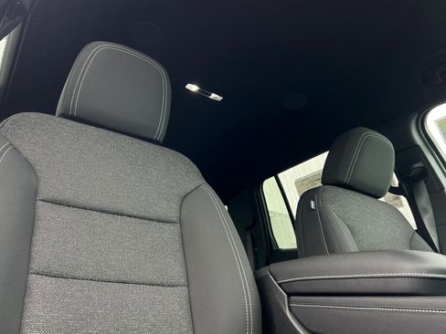 New 2025 Chevrolet Traverse LT w/ Enhanced Driving Package image 20