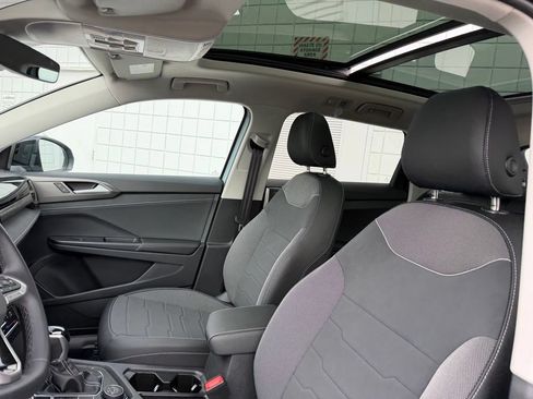 New 2026 Volkswagen Taos SE AWD/4WD image 19