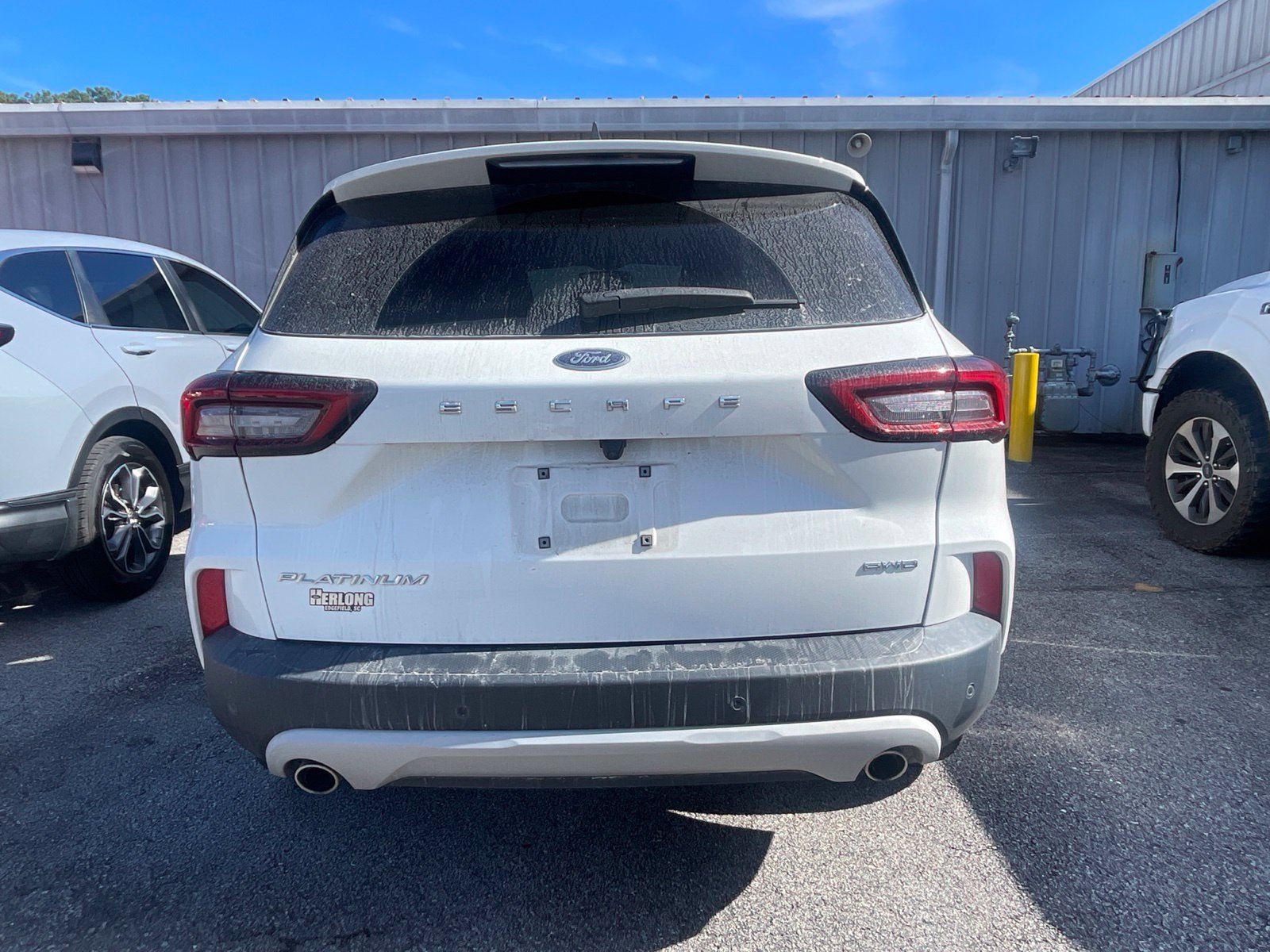 Used 2023 Ford Escape Platinum AWD/4WD image 6