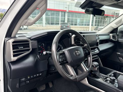 Used 2023 Toyota Tundra SR5 AWD/4WD image 10