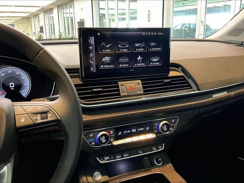 Certified 2023 Audi Q5 2.0T Premium Plus w/ Premium Plus Package image 7