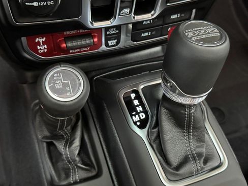 New 2025 Jeep Wrangler Unlimited Rubicon 392 image 15