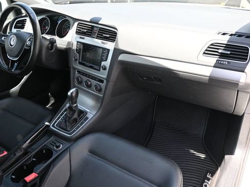 Used 2016 Volkswagen Golf S FWD image 12