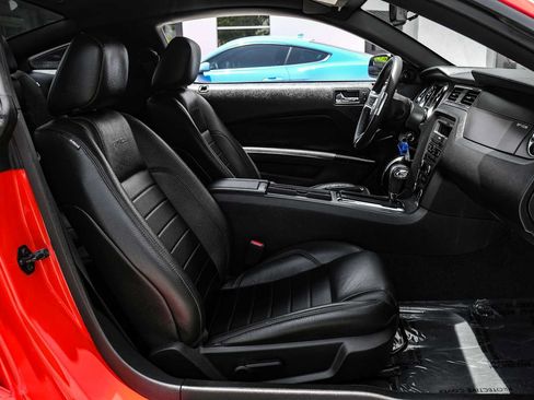 Used 2011 Ford Mustang GT Premium w/ 402A Rapid Spec Order Code RWD image 22