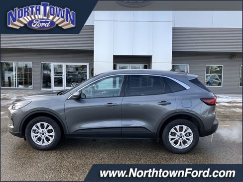 Used 2023 Ford Escape Active w/ Tech Pack #2 image 1