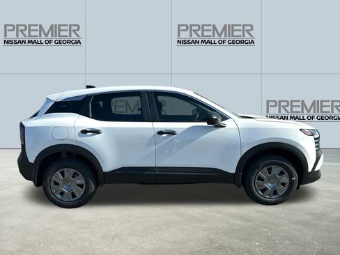 New 2026 Nissan Kicks S FWD image 4