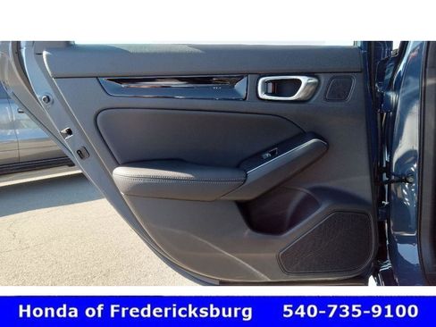 Certified 2025 Honda Civic Sport Touring image 26
