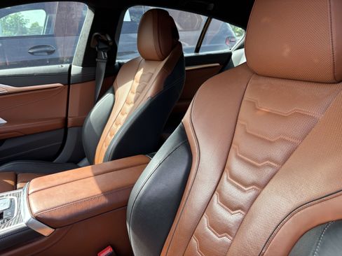Used 2024 BMW ALPINA B8 xDrive Gran Coupe AWD/4WD image 17