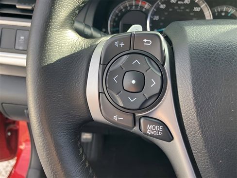 Used 2012 Toyota Camry SE image 15