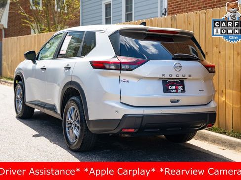 Used 2024 Nissan Rogue S AWD/4WD image 9