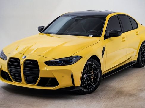 Used 2023 BMW M3 Competition w/ M Carbon Exterior Package image 3