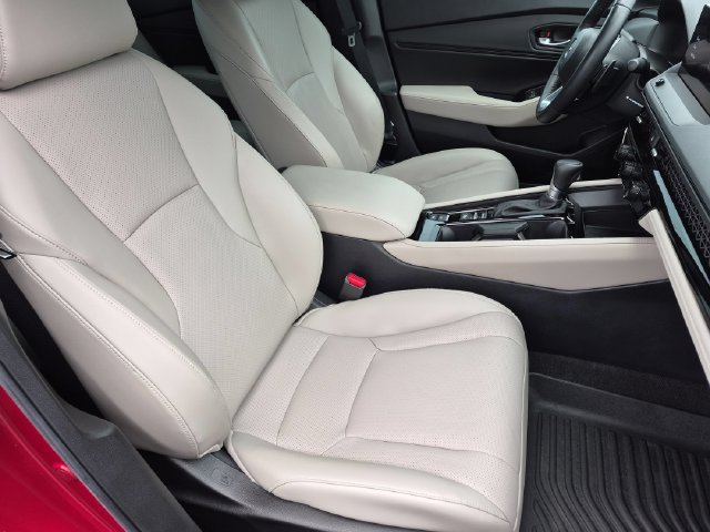 Used 2025 Honda Accord Touring image 21