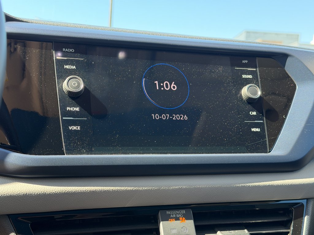 Certified 2023 Volkswagen Taos SE FWD image 17