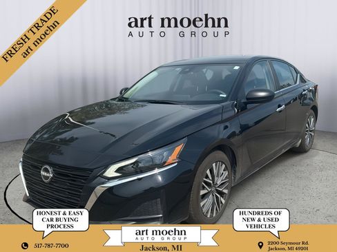 Used 2025 Nissan Altima 2.5 SV FWD image 1