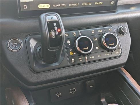 Used 2024 Land Rover Defender 110 X image 12