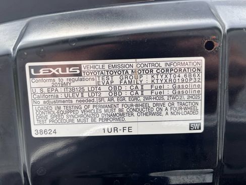 Used 2019 Lexus GX 460 Premium AWD/4WD image 23