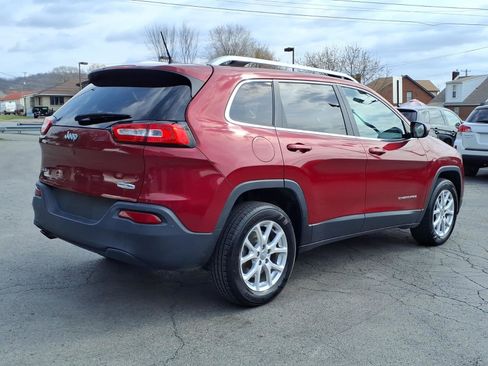 Used 2015 Jeep Cherokee Latitude image 3
