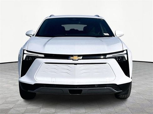 New 2026 Chevrolet Blazer EV LT image 2