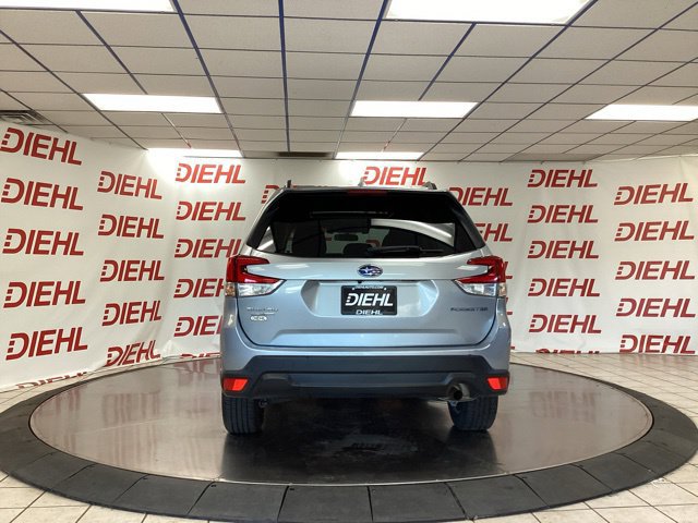 Used 2021 Subaru Forester Premium AWD/4WD image 6