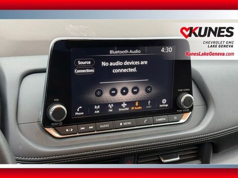 Used 2023 Nissan Rogue SV image 33