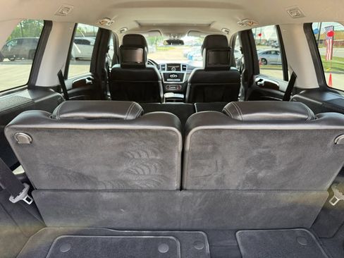 Used 2014 Mercedes-Benz GL 450 4MATIC image 14