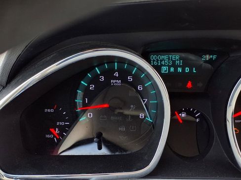 Used 2012 Chevrolet Traverse LS image 15