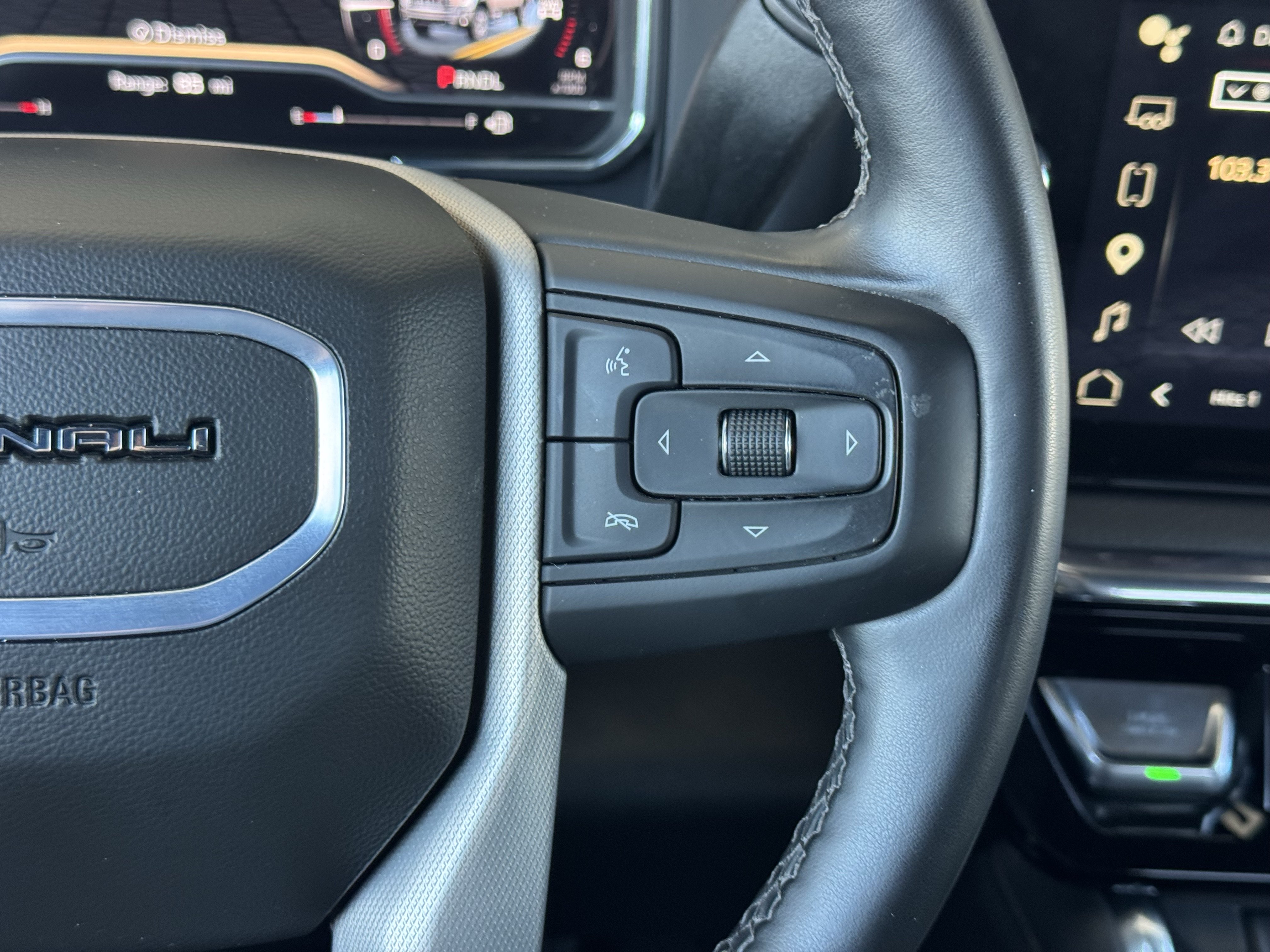 Certified 2025 GMC Sierra 2500 Denali w/ Technology Package AWD/4WD image 33